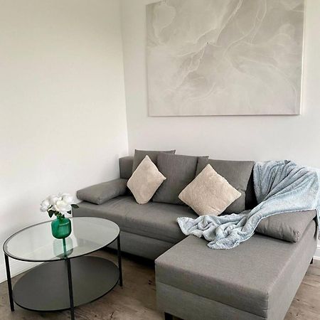 Zentrale 2 Zimmer Wohnung ハンブルク エクステリア 写真